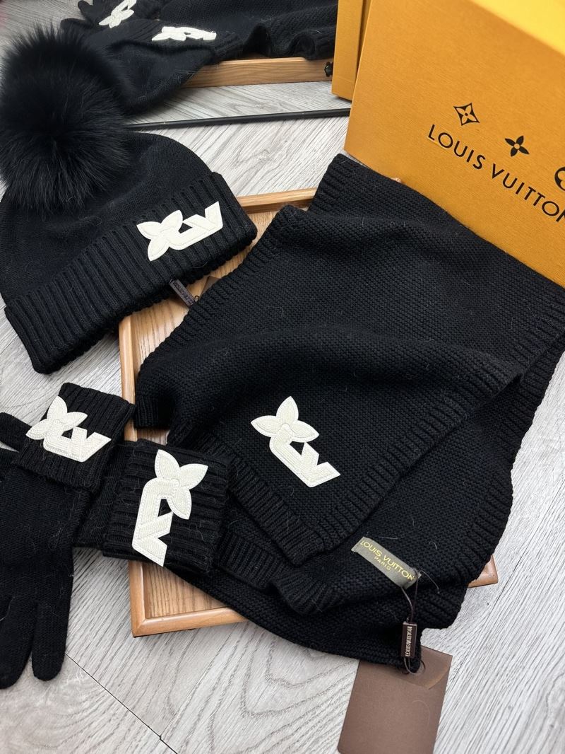 Louis Vuitton Caps Scarfs